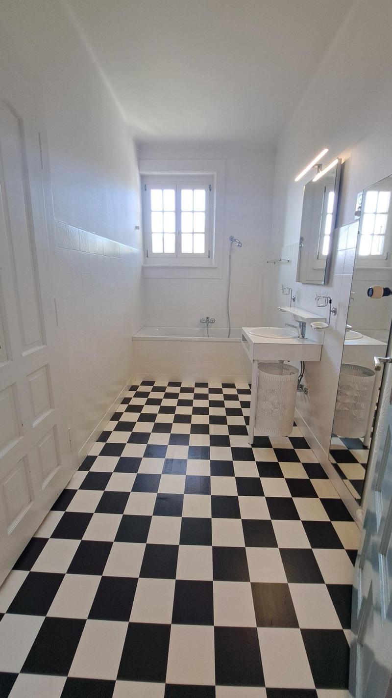 Beautiful apartment in the heart of Worb with large terrace (7)