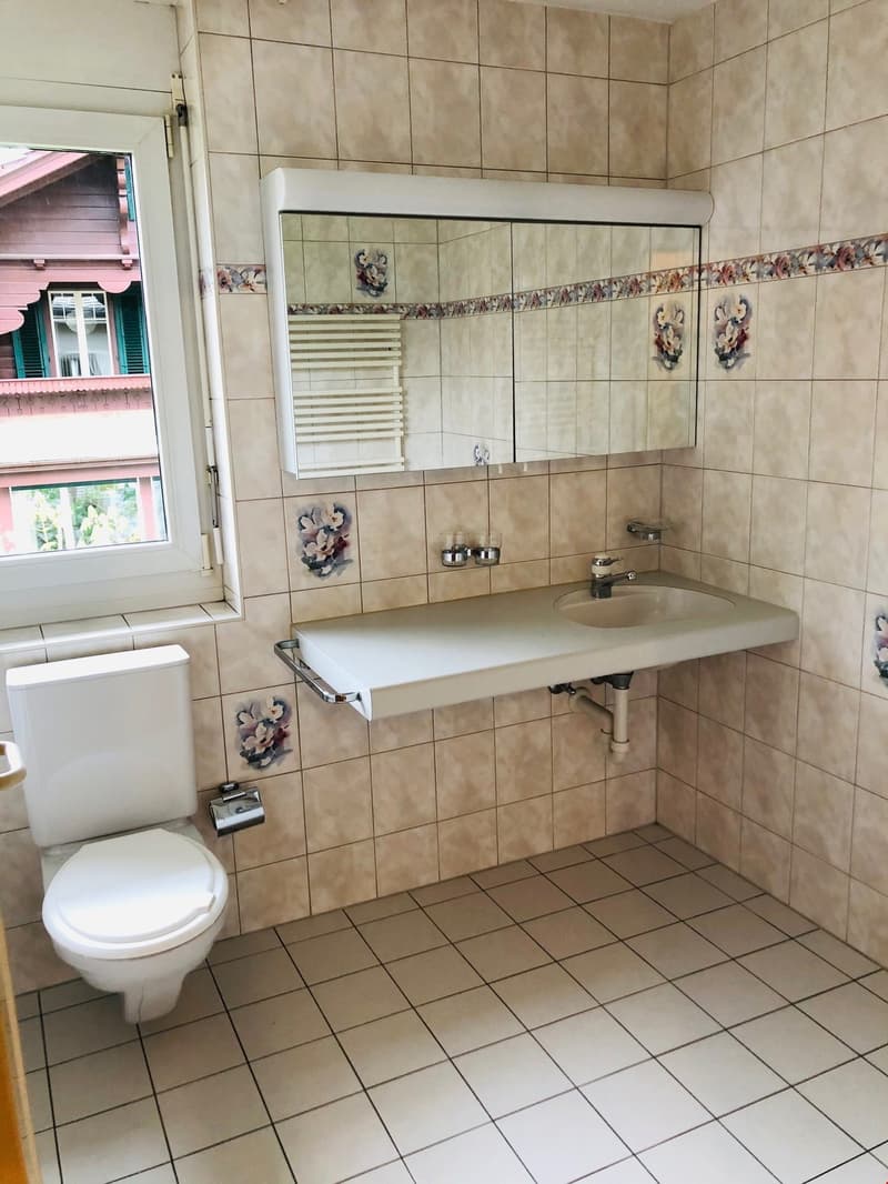 4.5 Zimmer Wohnung mit Balkon und Aussicht (10)