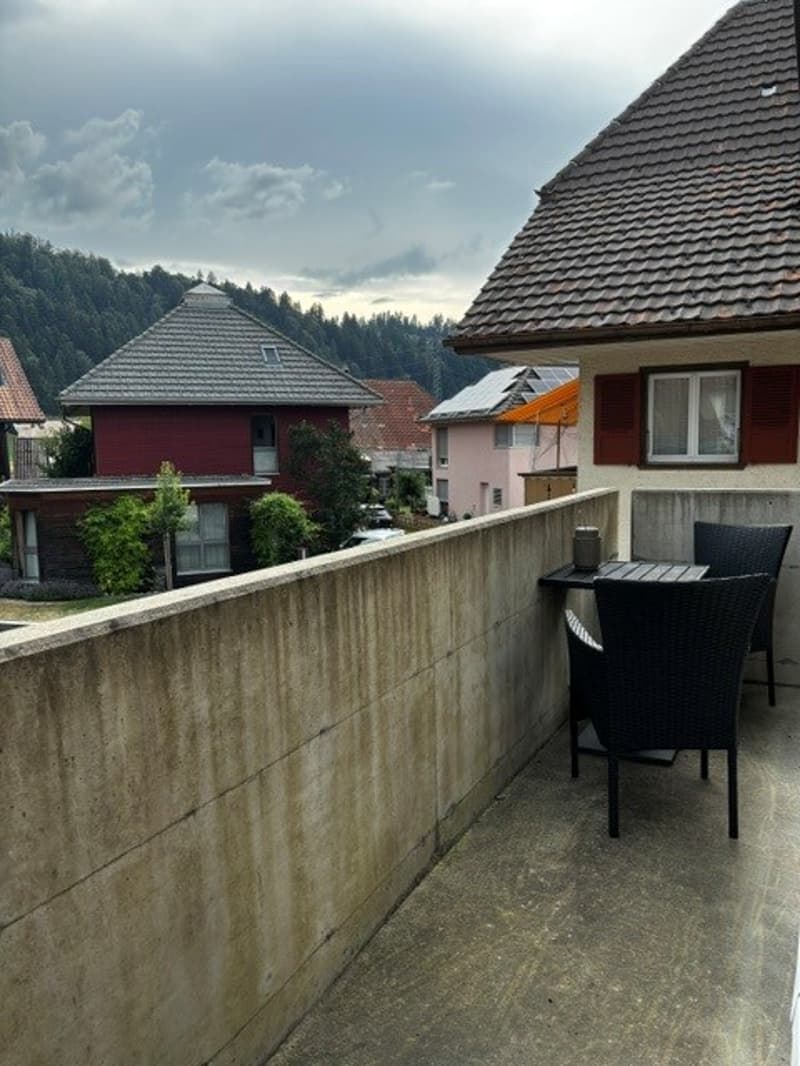 Charmante 2.5-Zimmer-Wohnung mit Balkon in Zollbrück (10)