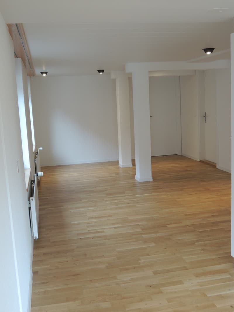 Charmante 2.5-Zimmer-Wohnung mit Balkon in Zollbrück (6)