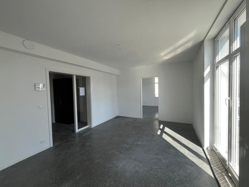 Charmante 4.5-Zimmer-Wohnung an der Hauptstrasse in Kreuzlingen (4)