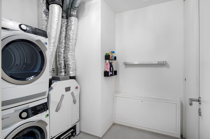 Appartement moderne 2½ pièces dans l'ensemble urbain Leuen à Uitikon Waldegg avantageux en termes d'impôts (12)