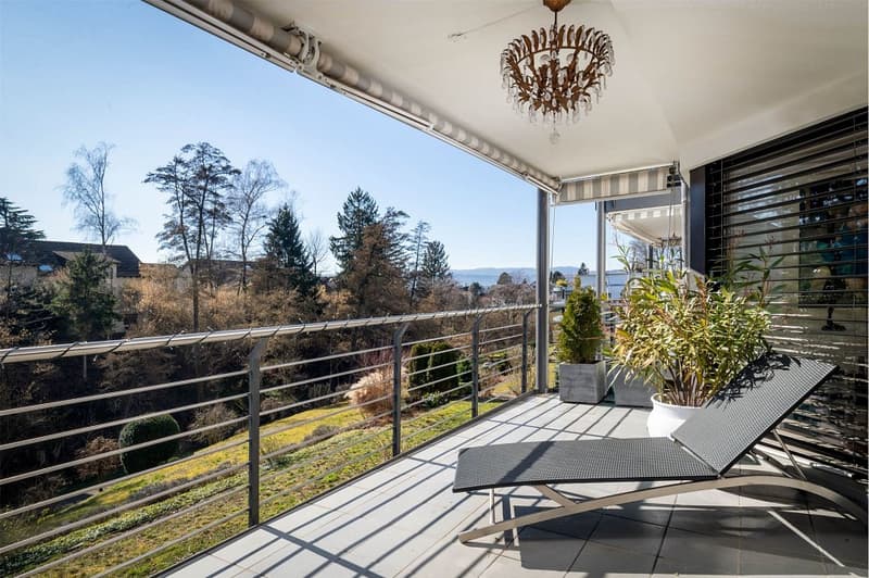 Sunny Duplex Apartment with Panoramic View (1)