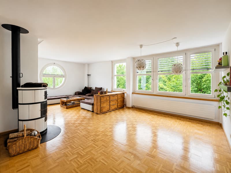 Appartamento di 4 locali luminoso con balcone e vista panoramica (2)