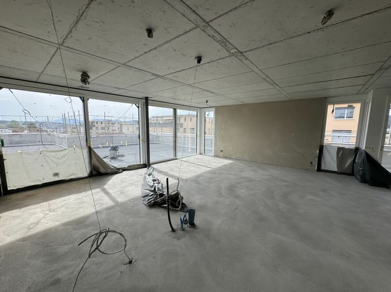Bald bezugsbereit -exklusive 3.5-Zimmer Attika-Wohnung mit 158m2 Terrasse (5)