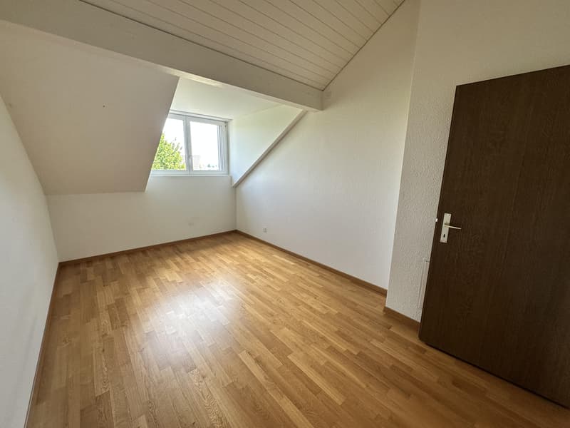 5.0 Zimmerwohnung in Safenwil (7)