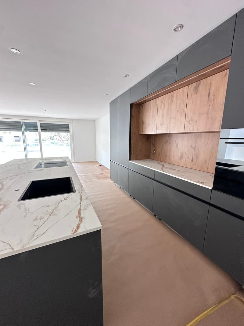 Wohnen der Extraklasse – exklusive 4.5-Zimmer-Terrassenwohnung am Buechenberg (3)