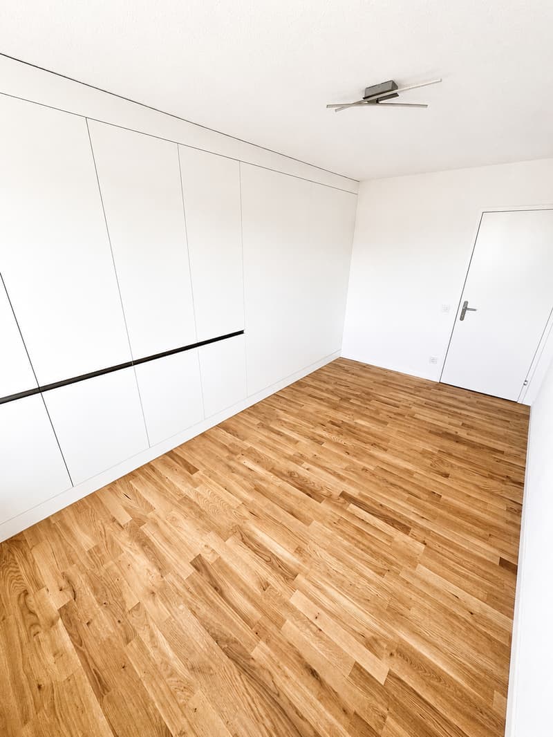 Primo occupazione dopo ristrutturazione completa – appartamento 4.5 locali attraente con vista a Schöftland (9)