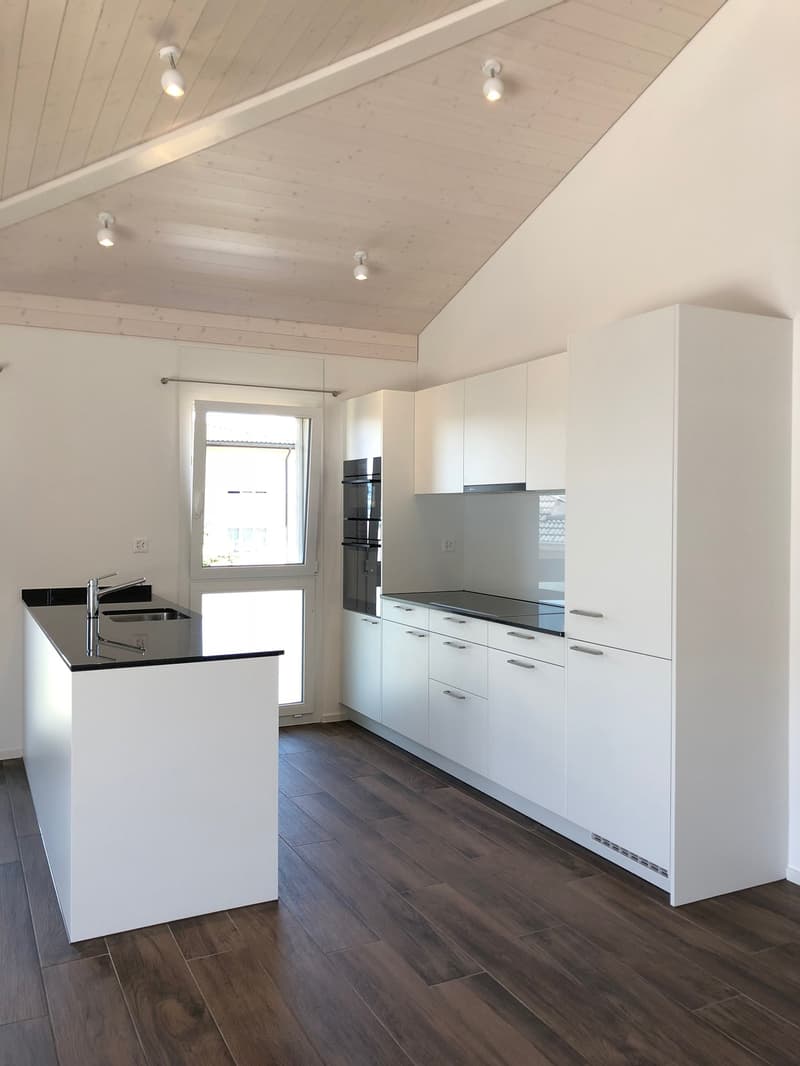 Helles 4.5-Zimmer-Dachgeschoss in Leibstadt – modern, ruhig und familienfreundlich (3)