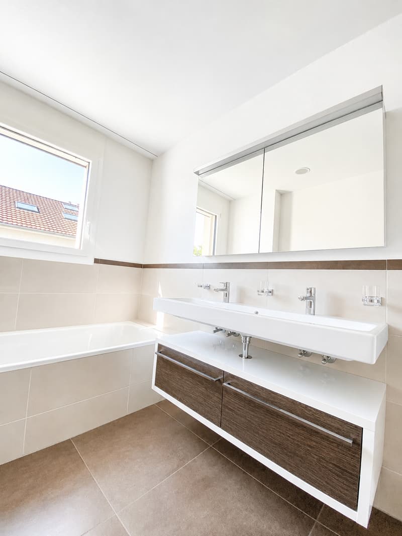 Luxurious design apartment in Schlösslipark with spacious balcony (9)