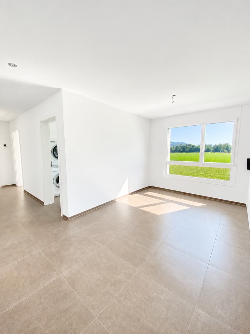 Luxurious design apartment in Schlösslipark with spacious balcony (4)