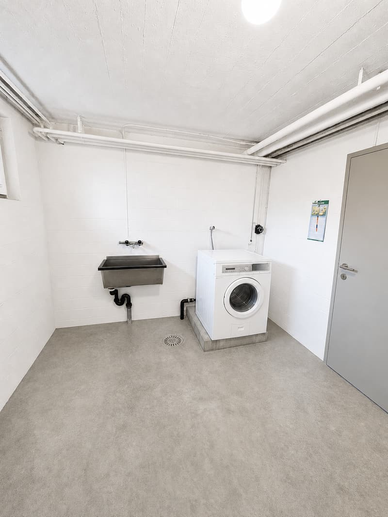 Helle 3-Zimmer-Wohnung mit Balkon und schöner Aussicht in Zofingen (15)