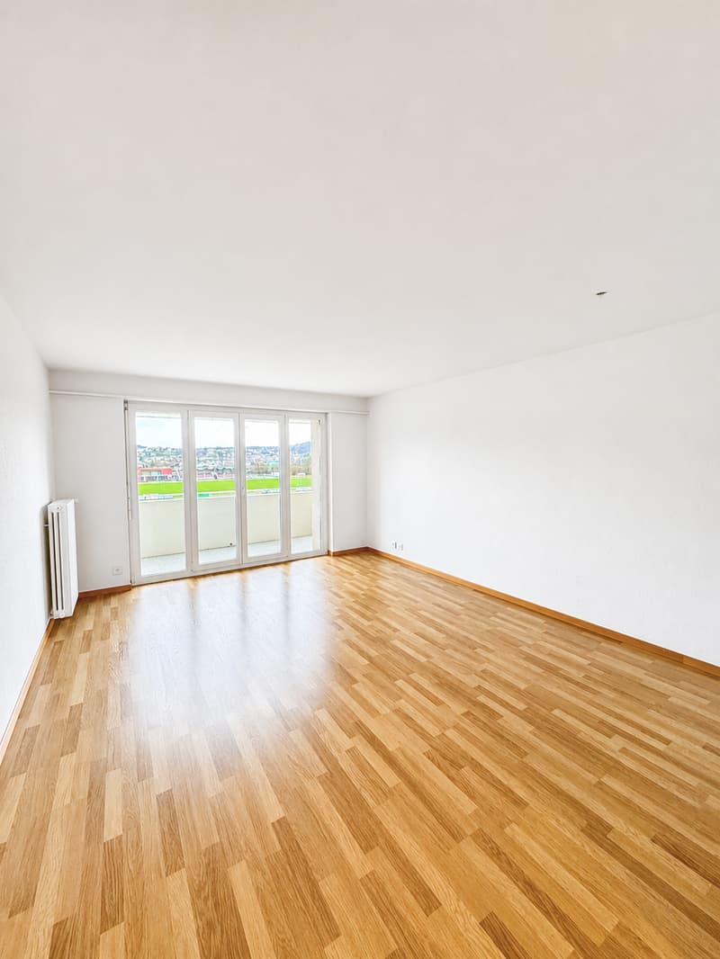 Helle 3-Zimmer-Wohnung mit Balkon und schöner Aussicht in Zofingen (7)
