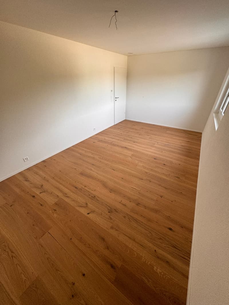 Modern 4.5-room apartment in Zwingen – New building with balcony and top equipment (16)