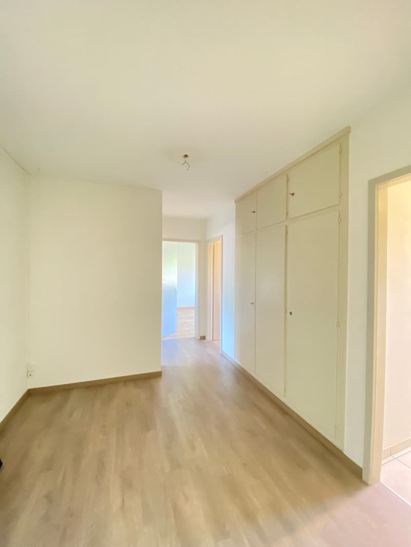 Helle und gepflegte 4-Zimmer-Wohnung mit Balkon in ruhiger Lage (4)