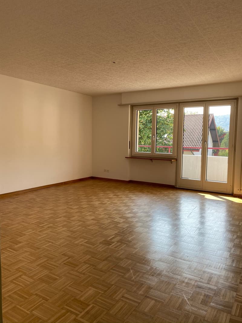 Helle und gepflegte 4-Zimmer-Wohnung mit Balkon in ruhiger Lage (9)