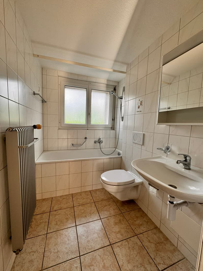 Helle und gepflegte 4-Zimmer-Wohnung mit Balkon in ruhiger Lage (7)