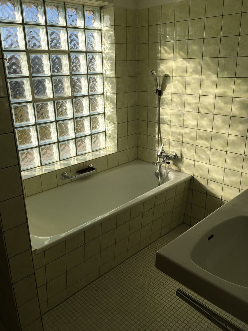 Bright 4.5-room apartment with balcony and beautiful view in Sursee (11)