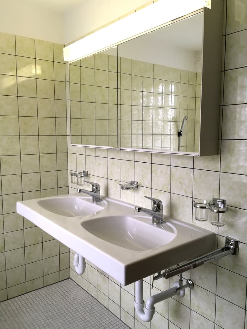 Bright 4.5-room apartment with balcony and beautiful view in Sursee (10)