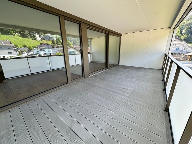Appartamento moderno 2.5 locali con balcone e vista panoramica a Menznau (12)