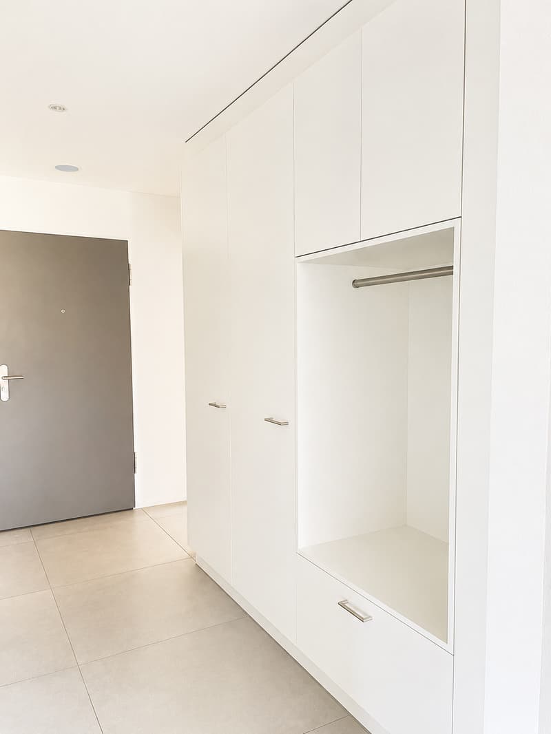Moderne 5.5-Zimmer-Wohnung mit Balkon und schöner Aussicht in Zwingen (4)