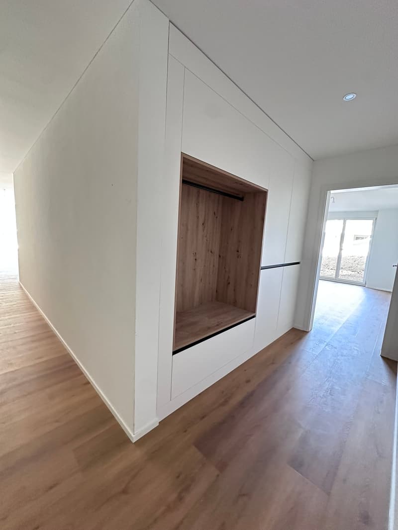 Wohnen der Extraklasse – exklusive 4.5-Zimmer-Terrassenwohnung am Buechenberg (9)