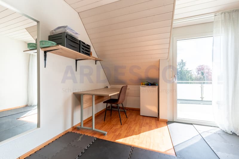 Two floors. Lots of space. Lots of home. (12)