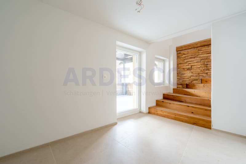 Dachwohnung mit Charme! (6)