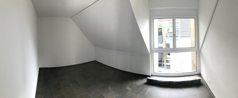 Charming 4.5-room maisonette apartment in Unterengstringen (2)