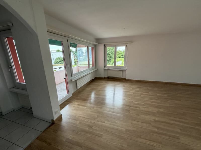 Grosszügige 4.5 Zimmer-Wohnung, im Quartier "Flurhof" (3)