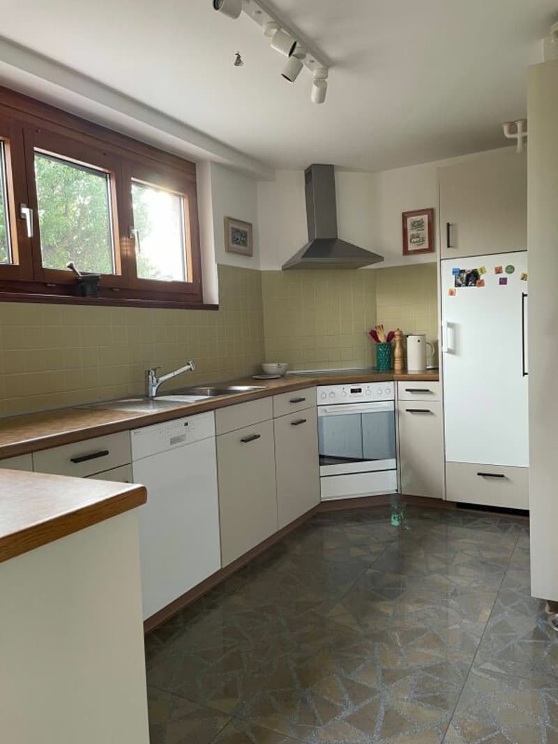 Renovated 6.5 double-family house, Bronschhofen, Wil SG municipality (9)