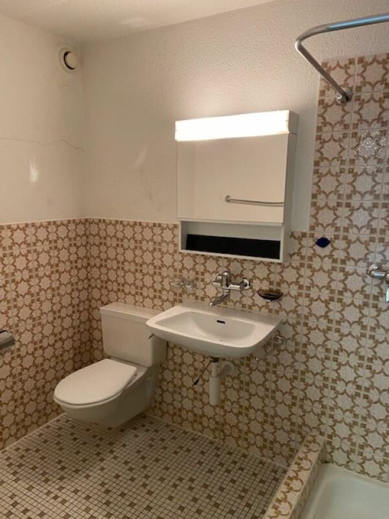 1.5 Zimmer Wohnung mit Balkon (3)
