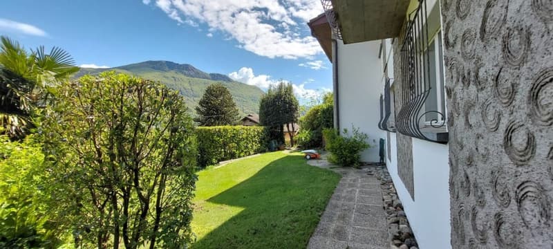 Grosses und privates EFH mit Lift und Grottino zu verkaufen Vendesi interessante casa indipendente con ascensore e grottino. (4)