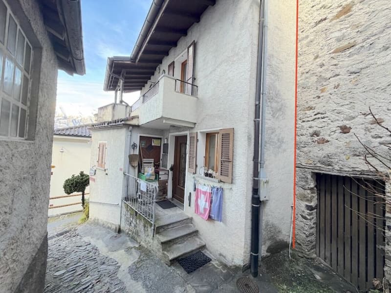 Ruhiges EFH 5 Zimmer mit Seesicht und vielen Kellern Tranquilla casa indipendente con 5 locali, vista lago e numerose cantine (3)