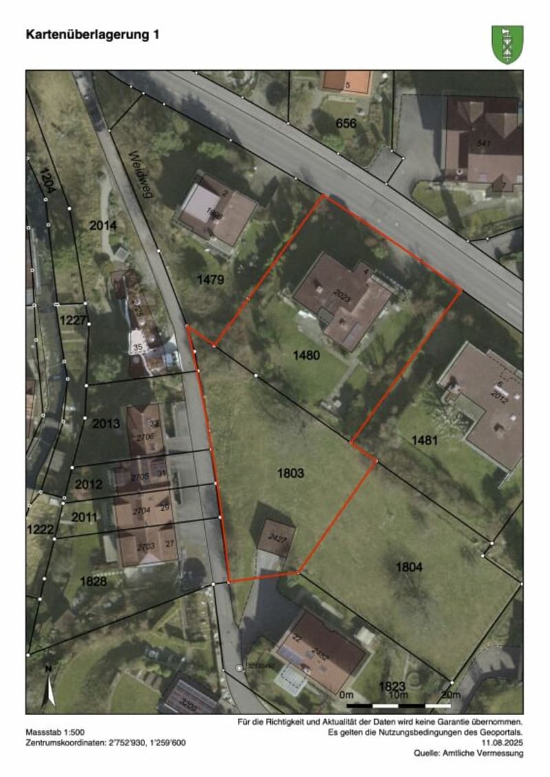 Villa mit Seesicht und mit separatem Bauland an sehr guter Lage. (10)