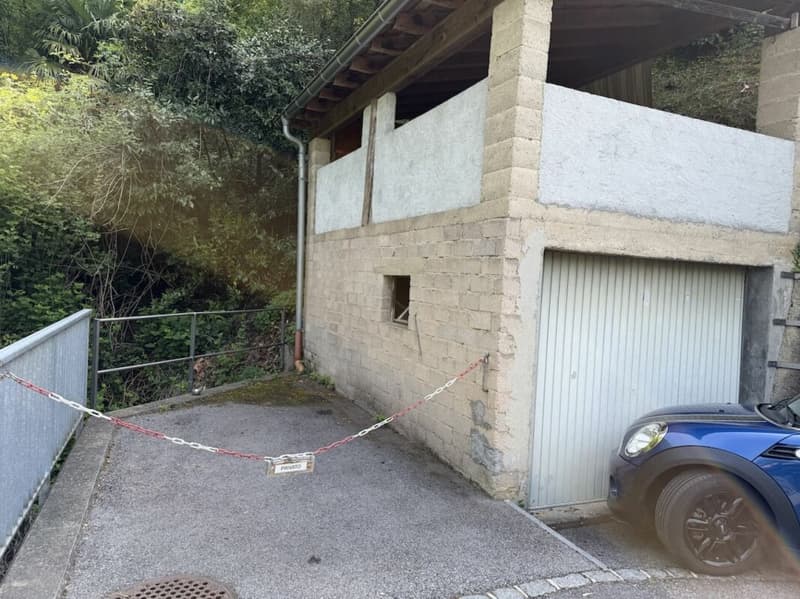 Haus mit Einliegerwohnung und Seesicht  Casa con appartamento indipendente e vista lago. (14)