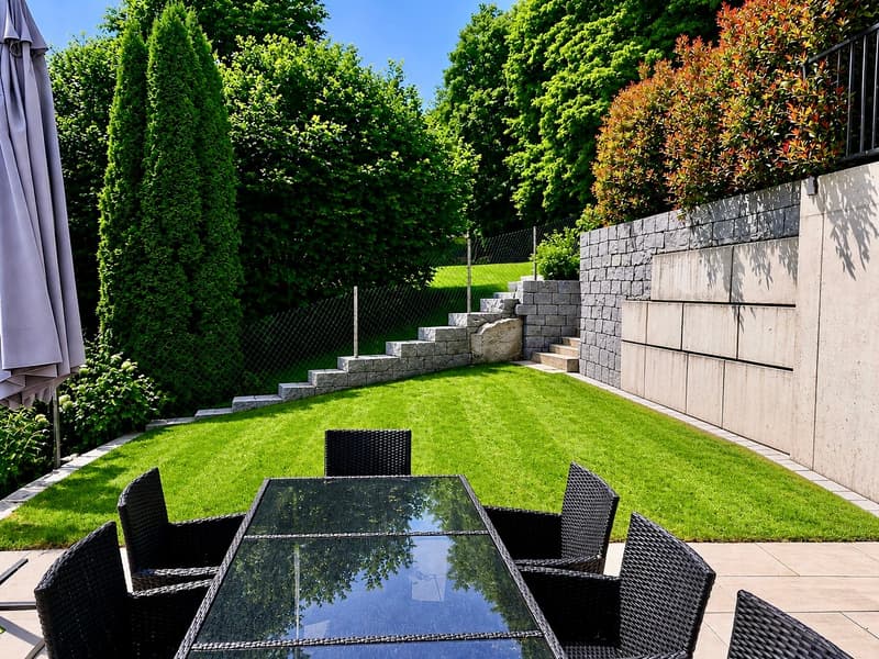 Three modern terrace houses with lift and spacious garden (20)