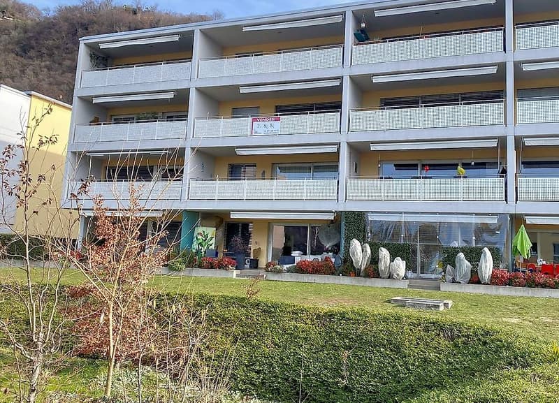 Mendrisio, 2.5 rooms with pool, wellness and park (9)