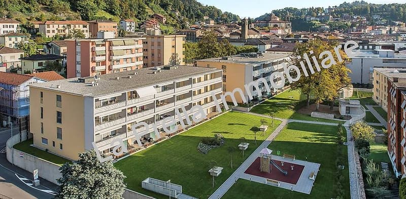 Mendrisio, 2.5 rooms with pool, wellness and park (2)