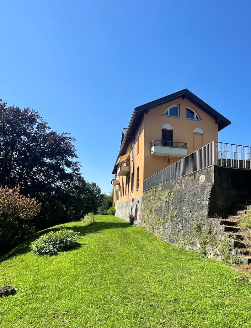 Rodero (I) - Maison à vendre avec deux appartements et un laboratoire (6)