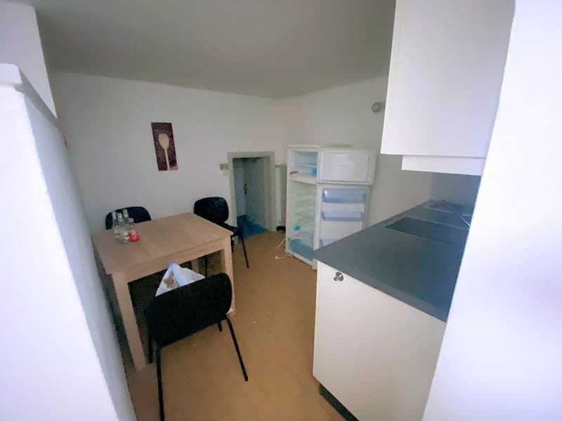 Accogliente 1.5 locali al piano terra a Vezia (5)