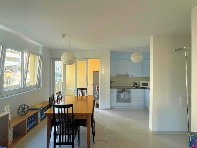Mendrisio, in bella residenza, moderno appartamento 3.5 locali con spa (3)