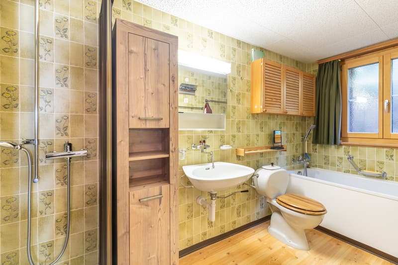 Badezimmer, 3.5 Zimmer Wohnung im Erdgeschoss