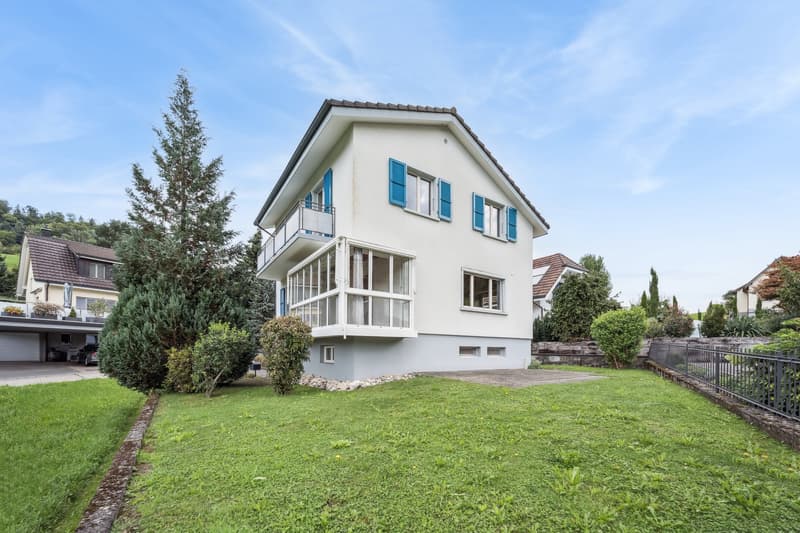 Aussenansicht mit Umgebung