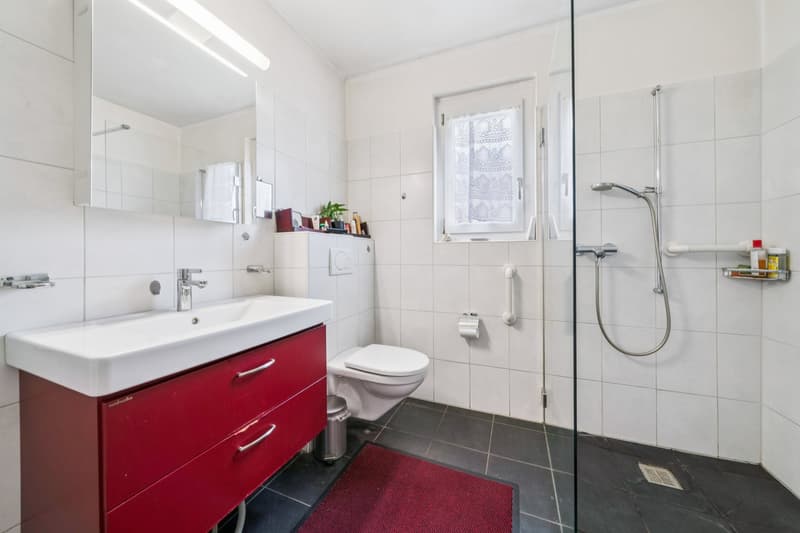 Etage - 3.5 pièces - Salle de douche