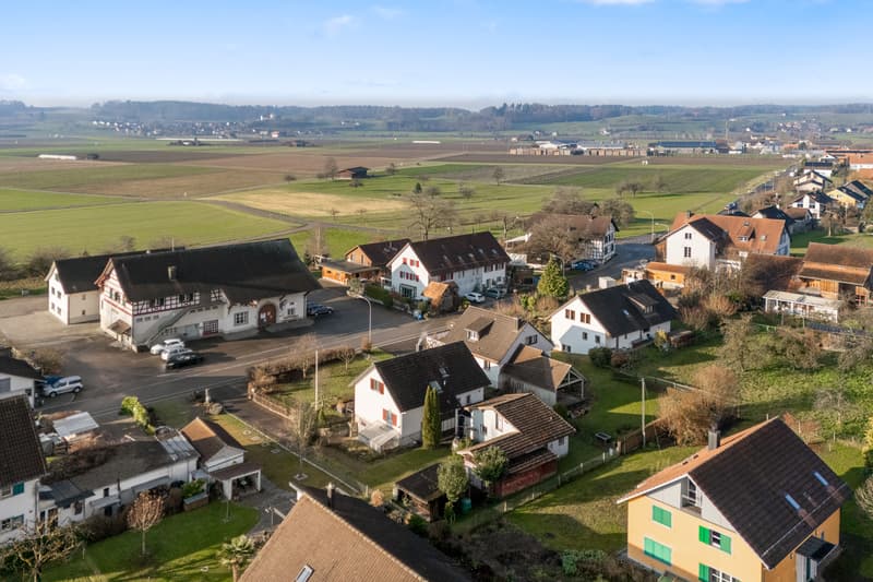 Ruhige Lage am Dorfrand