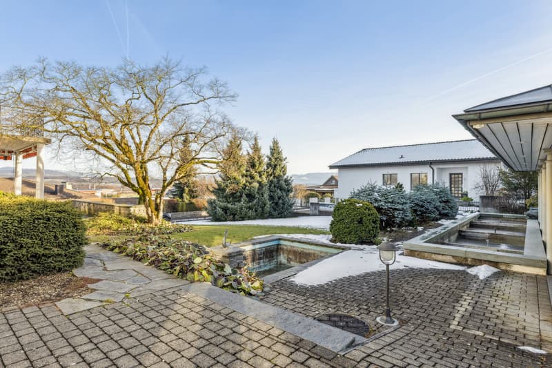 Wunderschöne Gartenanlage