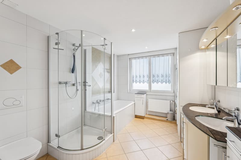 Badezimmer im 1. OG