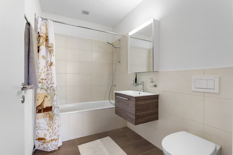 Bad mit Wanne