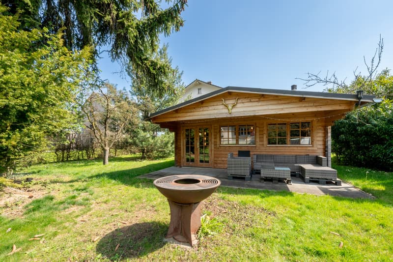 Gartenhaus im Chaletstil